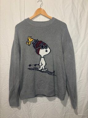 Hollister Snoopy Woodstock Knit Sweater Grey Crewneck